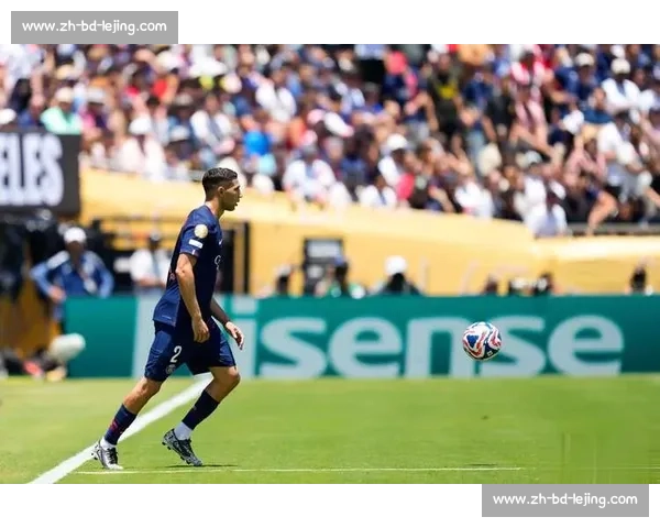 闪电解职！博塔弗戈主帅率队击败巴黎后突遭下课，世俱杯 16 强成导火索