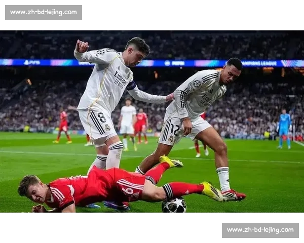 攻防失衡！阿诺德皇马首秀 5 次对抗仅 1 胜，12 次丢球权成隐患