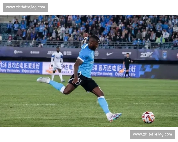 王飞憾平：补时进球被吹 辜负球迷远征