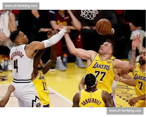 安吉首笔亏本交易曝光！湖人意外捡漏，美媒：紫金军团赚翻了