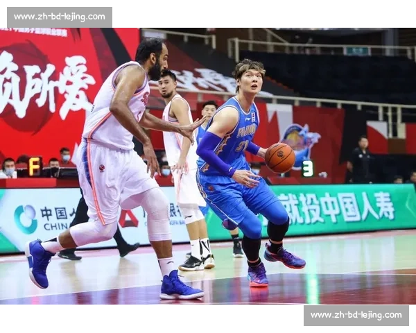 CBA自由市场动态：重磅转会与合同签约解读_20260526125129